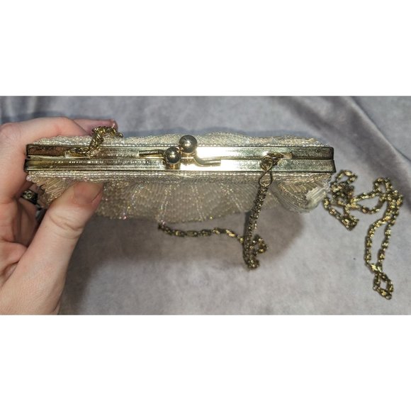 La Regale Vintage Glass Beaded Clam Evening Bag - Picture 10 of 10